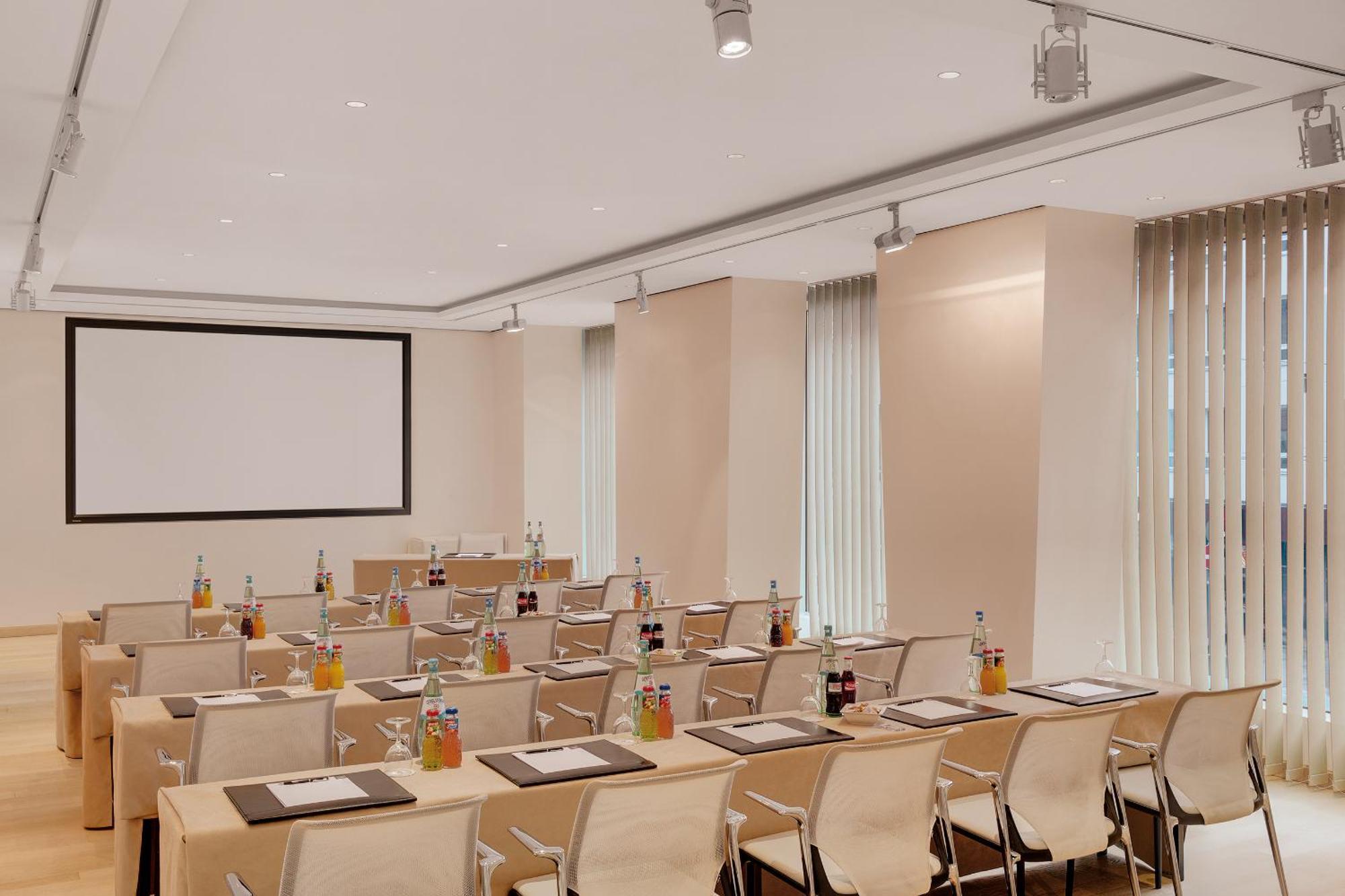 Excelsior By Geisel Hotel Munich Exterior photo